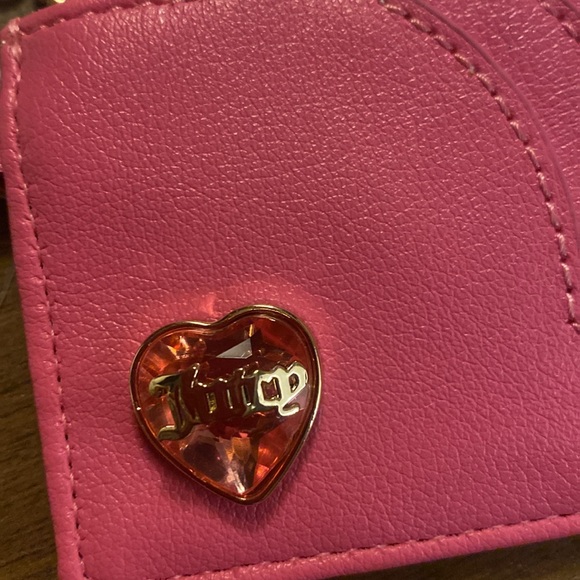 Juicy Couture Pink Key & Card Holder - Picture 2 of 7